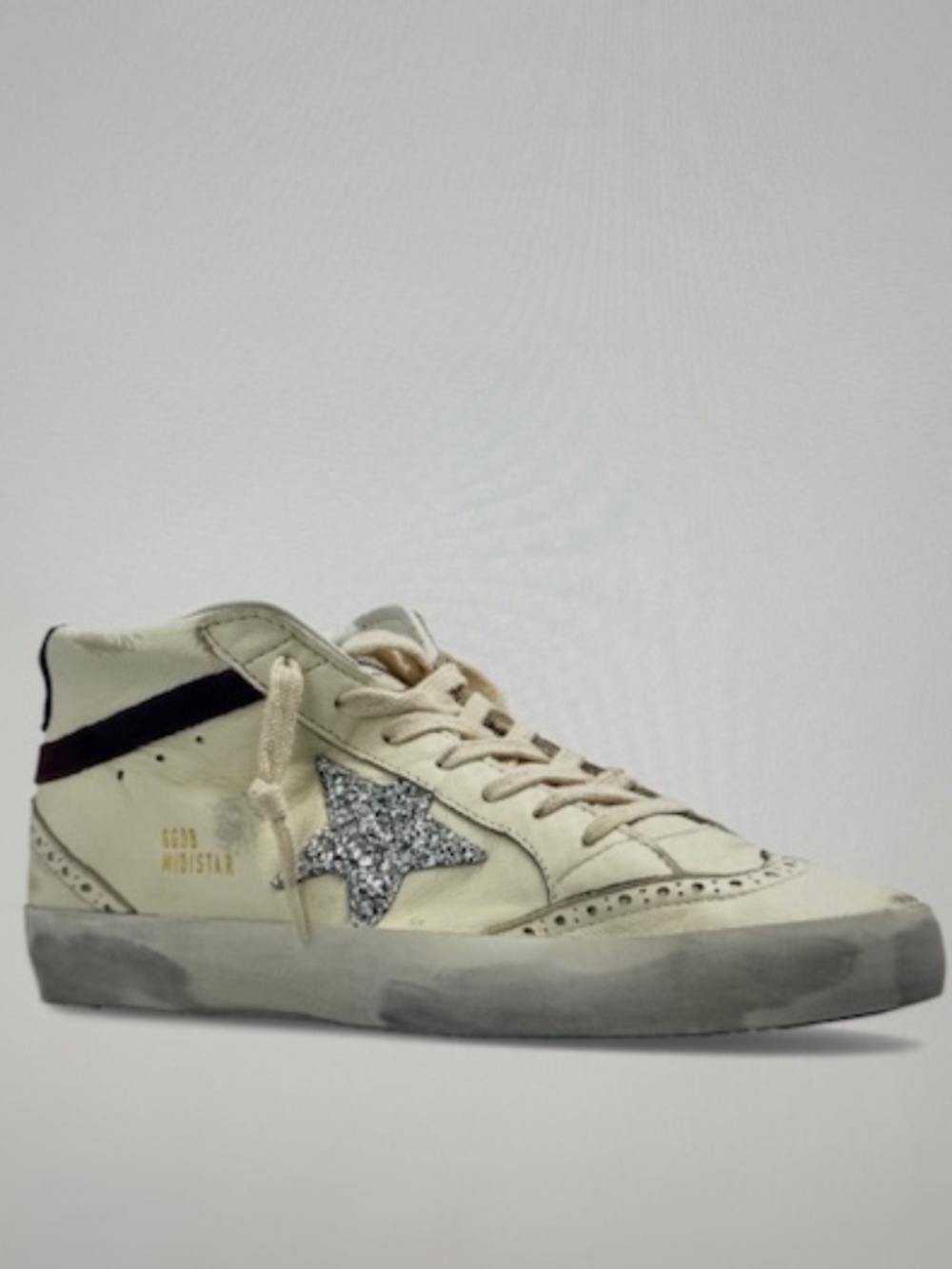 GOLDEN GOOSE CREAM MID STAR CLASSIC SNEAKERS Size 39/8.5 to 9 Brand New with Box